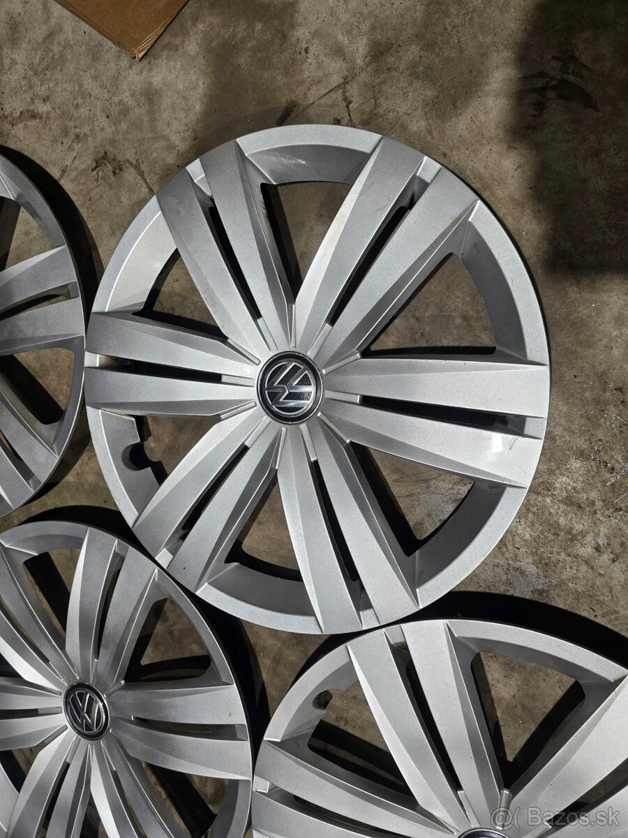 Puklice Volkswagen 16" - 3