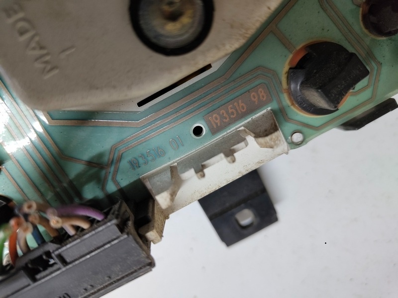 tachometer Renault Espace 1995 2.2 19351601 40€ - 3