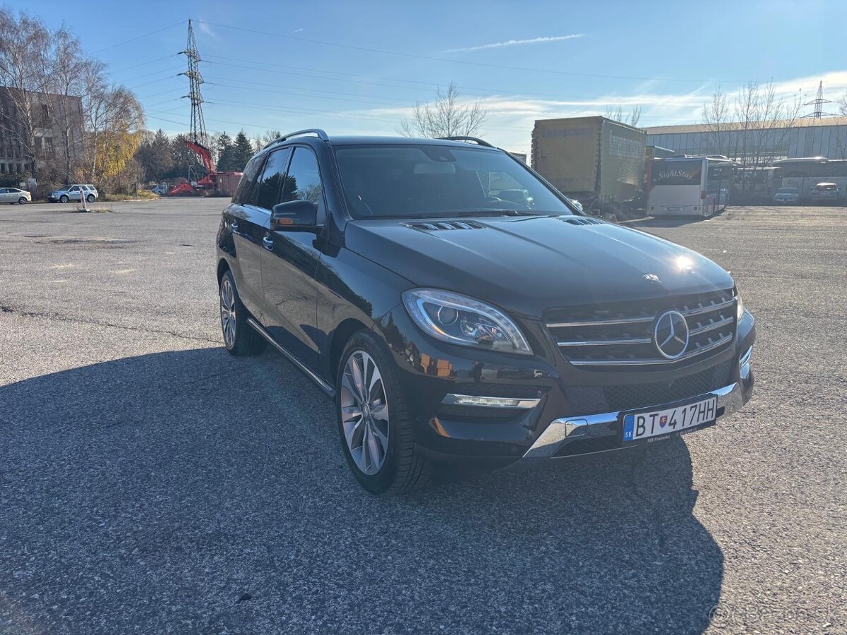 Predám Mercedes ML350 - 3
