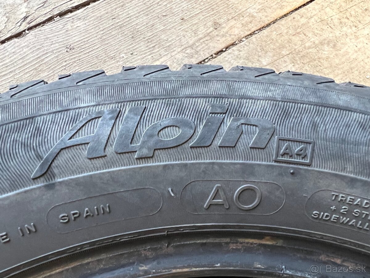 185/60R15 88H Michelin Alpin A4 - 3