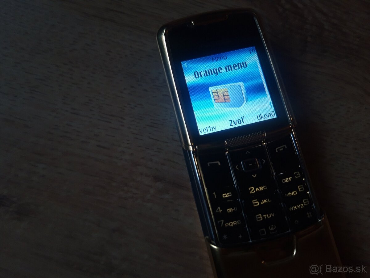 Nokia 8800 zlatá - 3