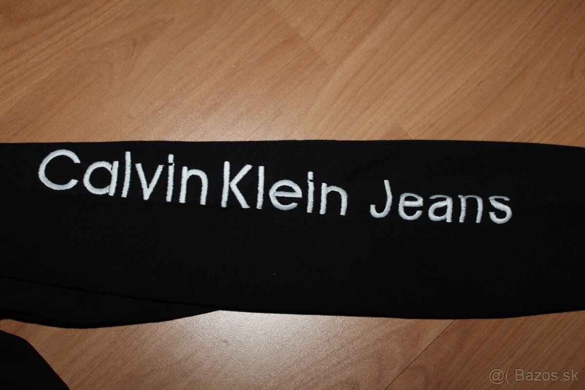 Calvin Klein pánska mikina - 3