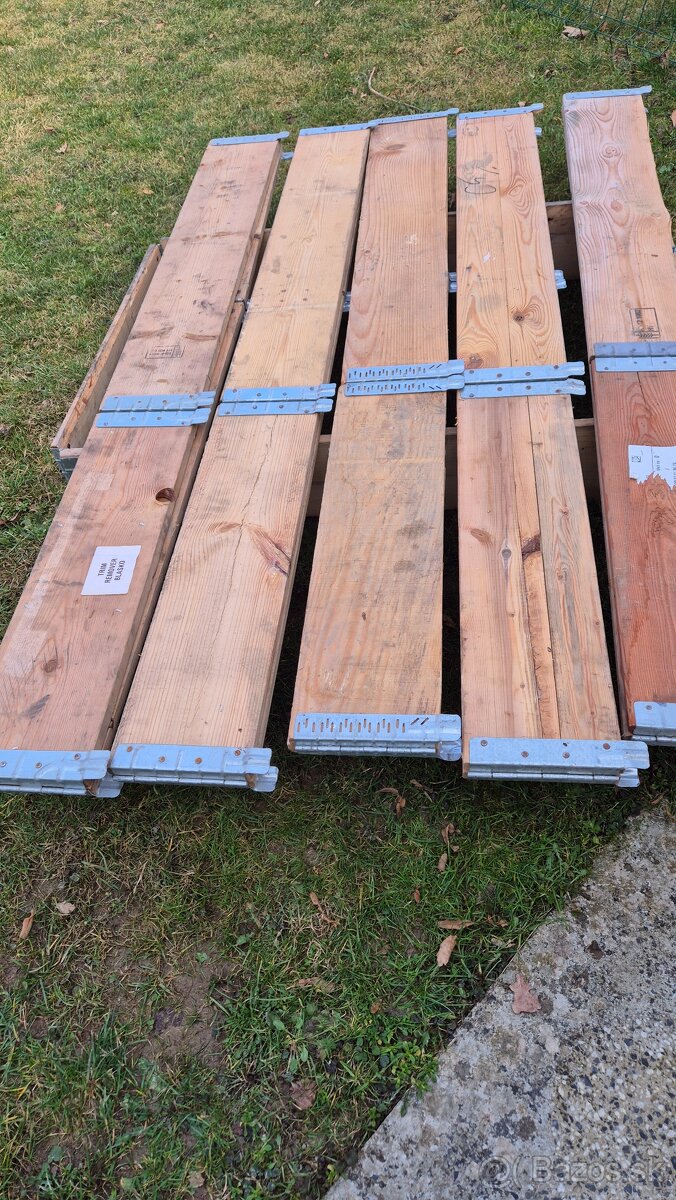 Drevene paletove ohrádky - 3