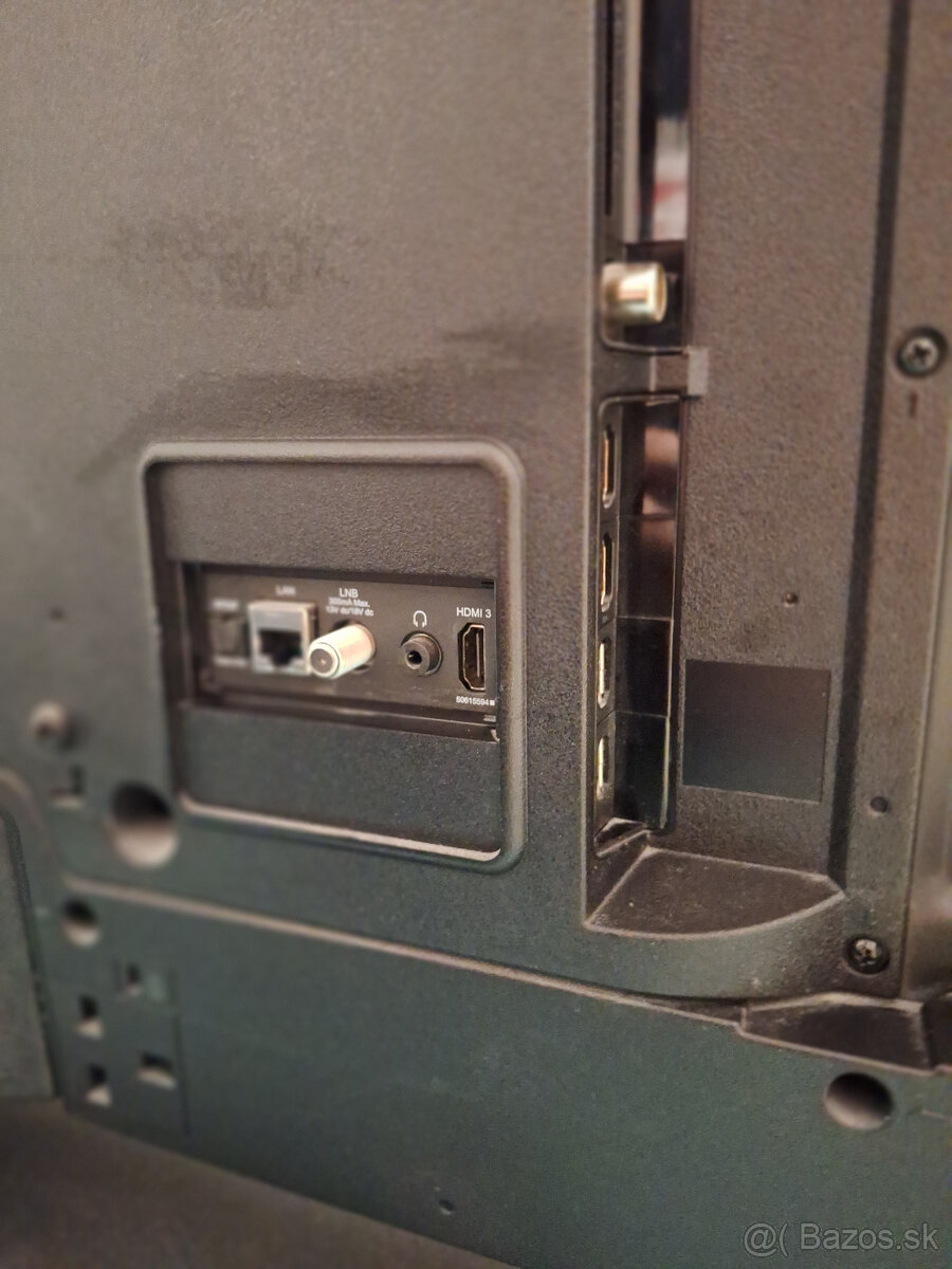 50" TV LED JVC 4K Smart - 3