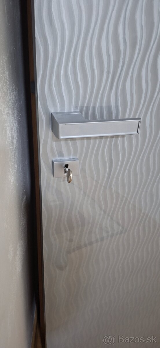 Izbove dvere 80cm ,práve z oblozkou - 3