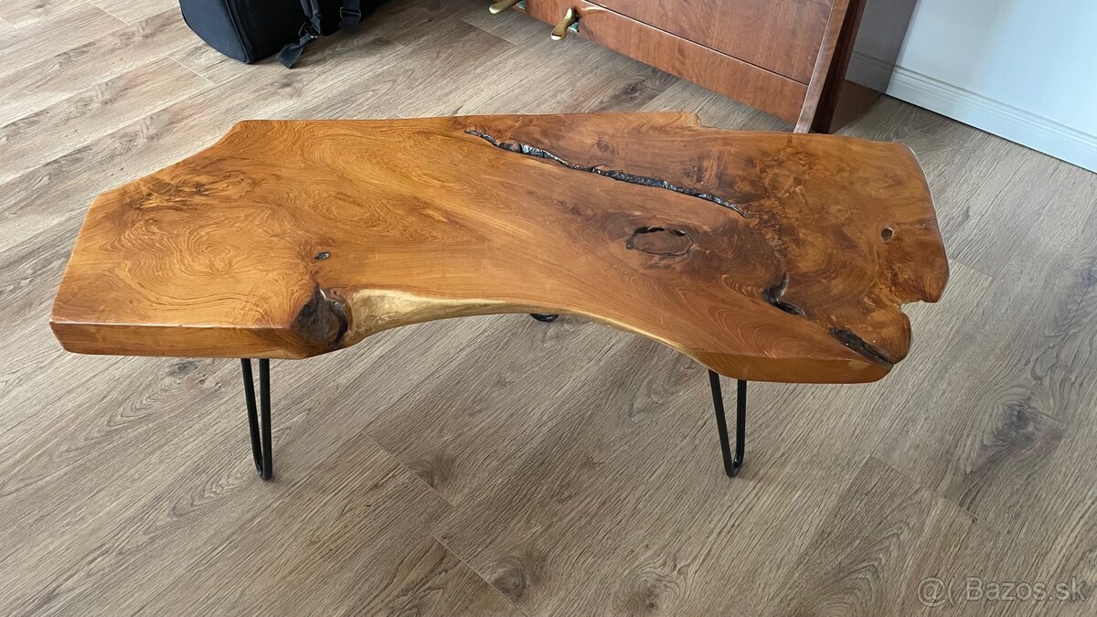 Dizajnový konferenčný stolík z masívu. - 3