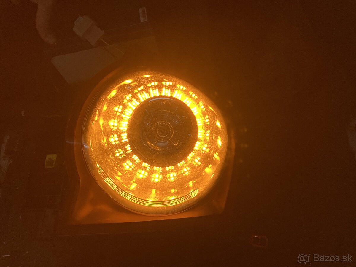 Zadné ľavé LED svetlo Volkswagen Jetta 2005-2008 - 3