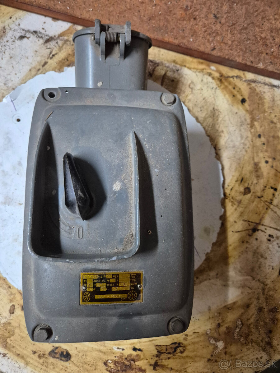 SKRINKA - ISTIč - 3