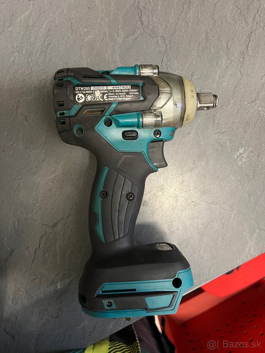 Makita razovy utahovak - 3