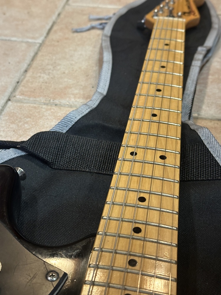 Gitara Big sound strat - 3