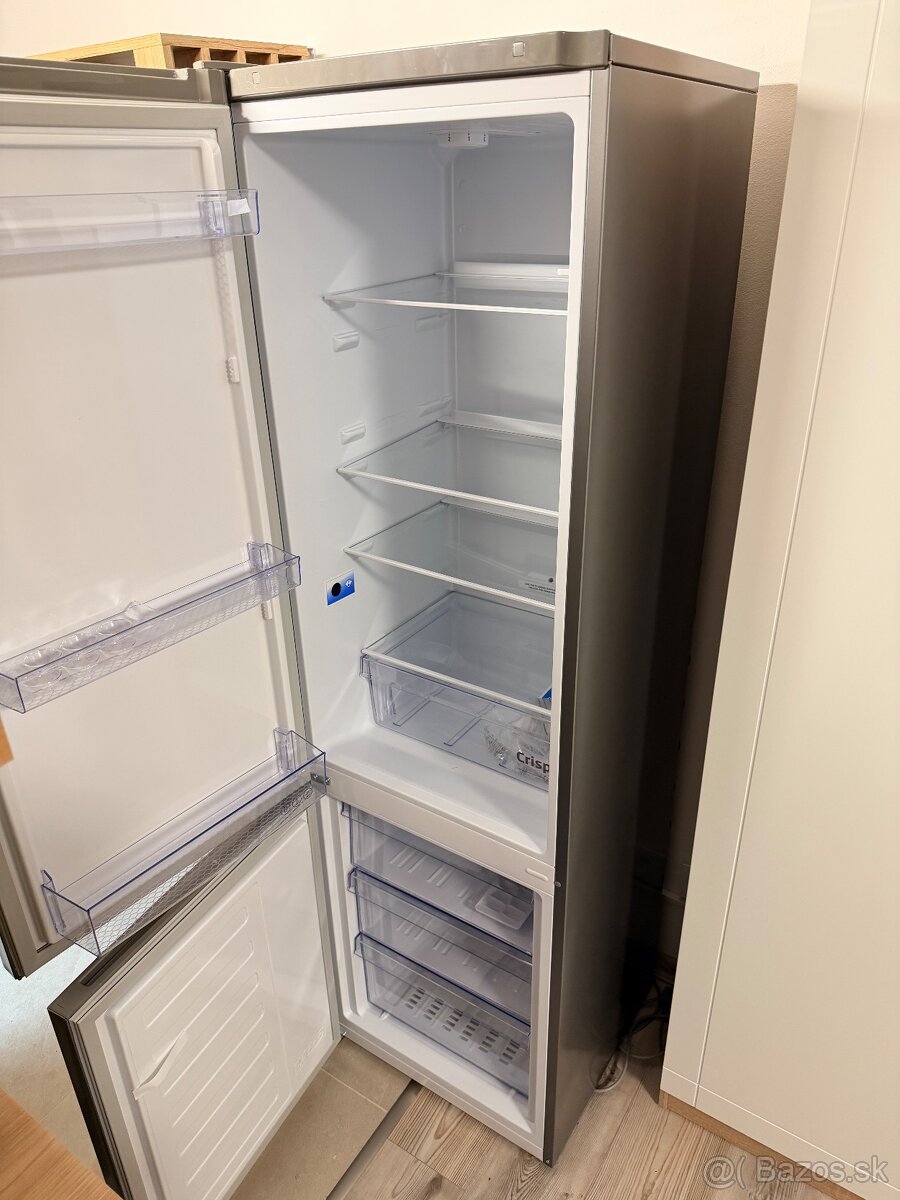 Chladnička nová, nepoužitá - 3