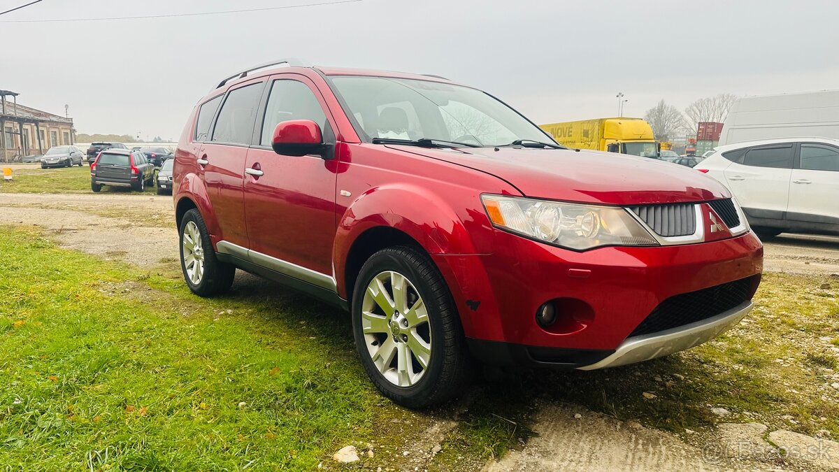 Mitsubishi Outlander 2.0DI-D 4x4 - 3