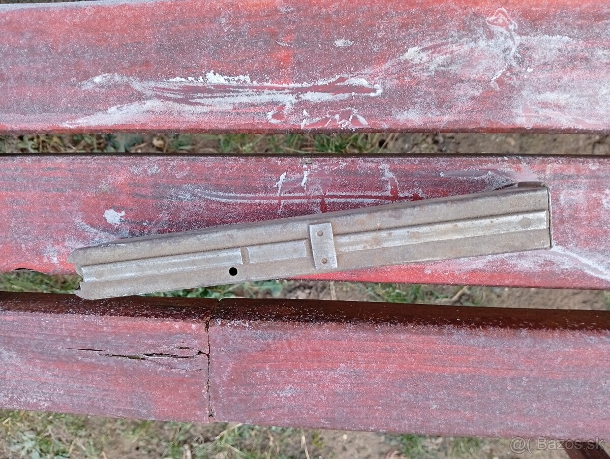 Starý zásobník zbrane. - 3