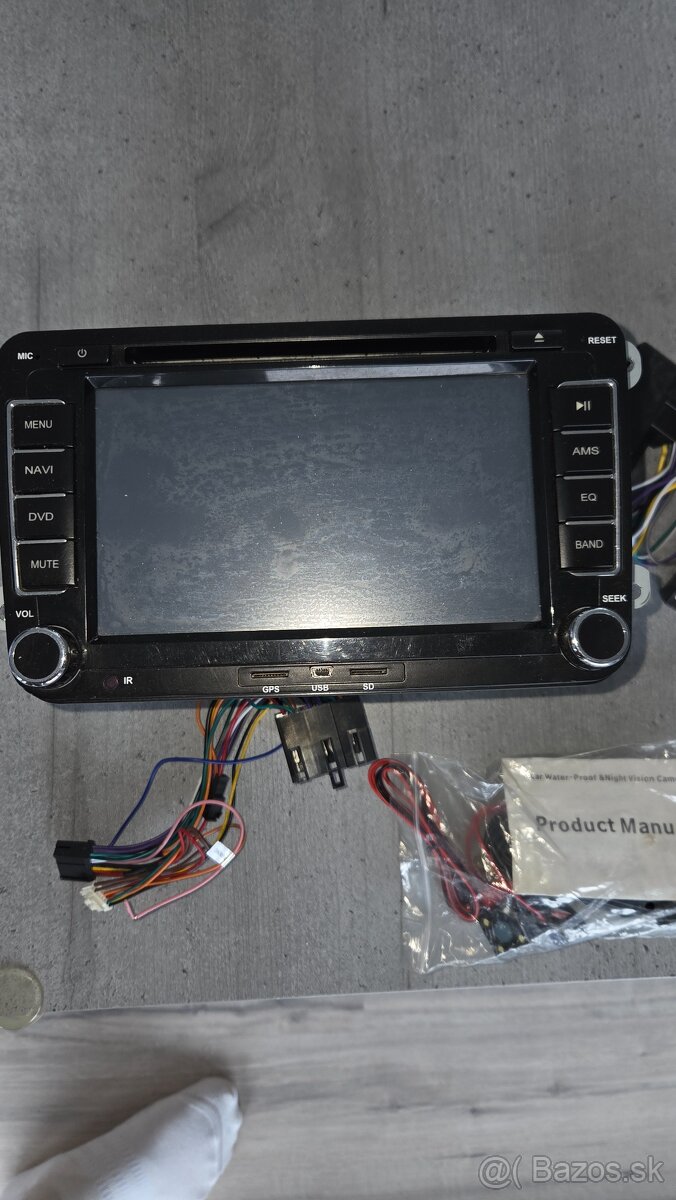 Autorádio s cuvacou kamerou. - 3
