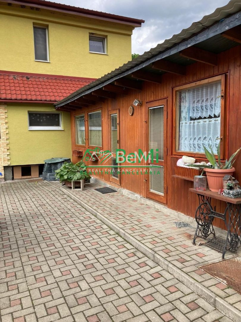 Dom Stankovany, okres Ružomberok, 898m2 102-12-PEMO E - 3