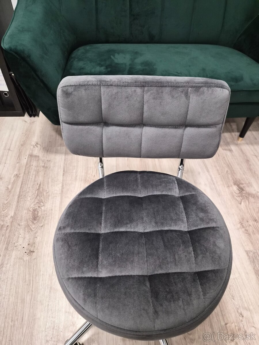 Kozmetická stolička - 3