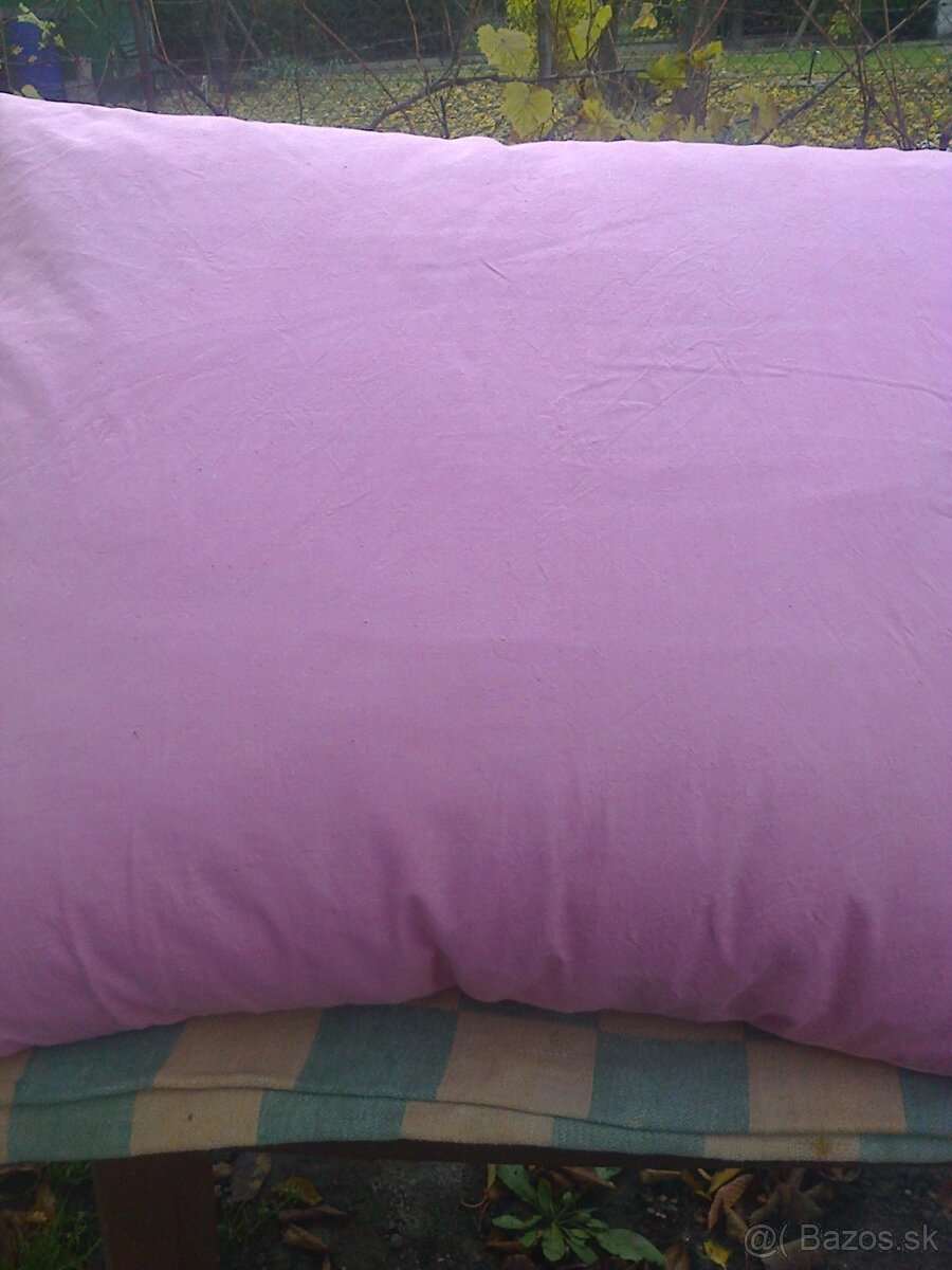 Vankúše . - 3