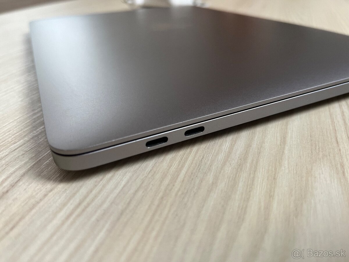 Macbook PRO 2020 / 32Gb RAM / 512Gb SSD / ZÁRUKA / touchbar - 3