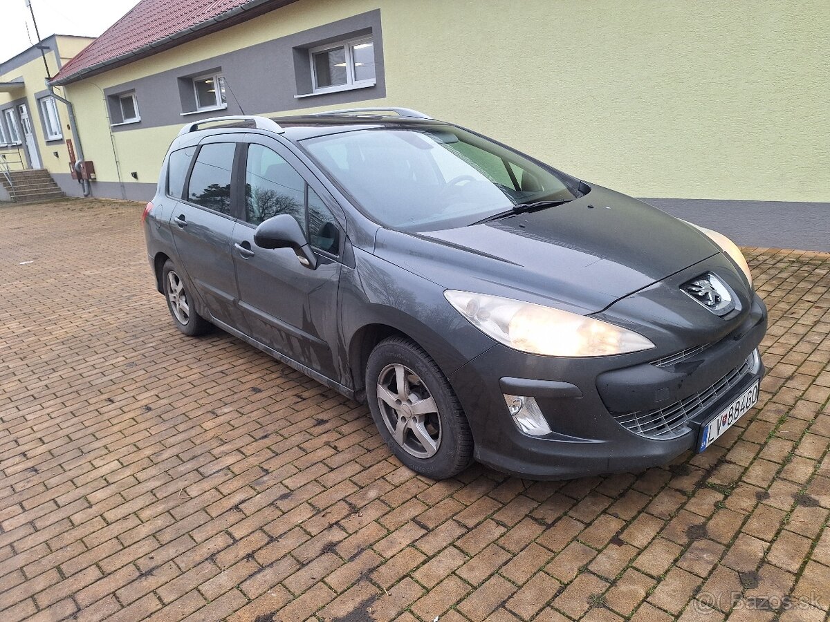 PEUGEOT 308 SW 1,6 BENZÍN AUTOMAT NOVÁ STK,EK 12/2027 - 3