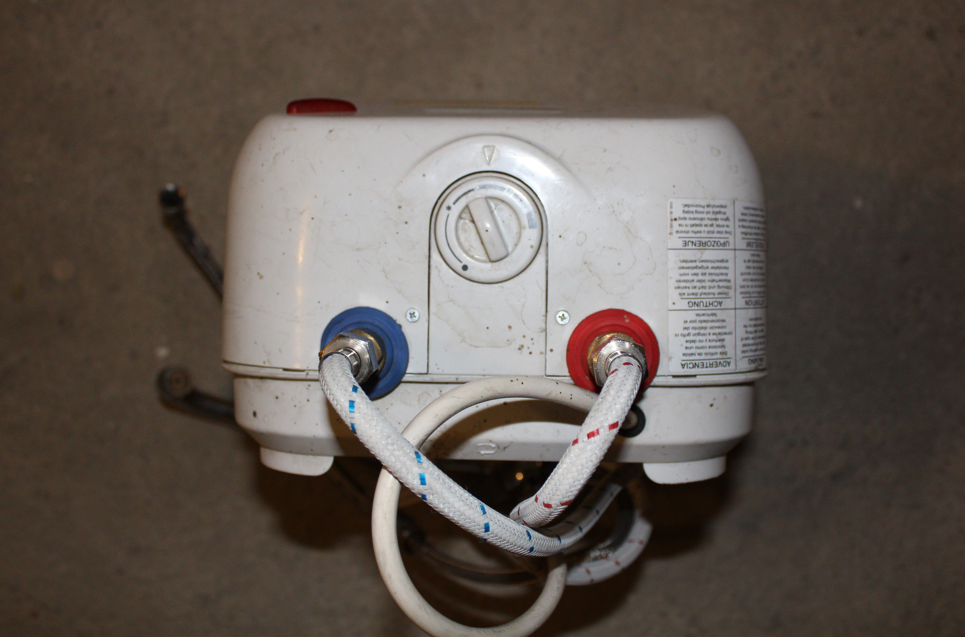 Elektrický ohrievač vody pod drez - 3