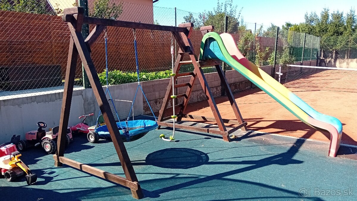 Detska drevena šmykľavka a hojdačka - 3