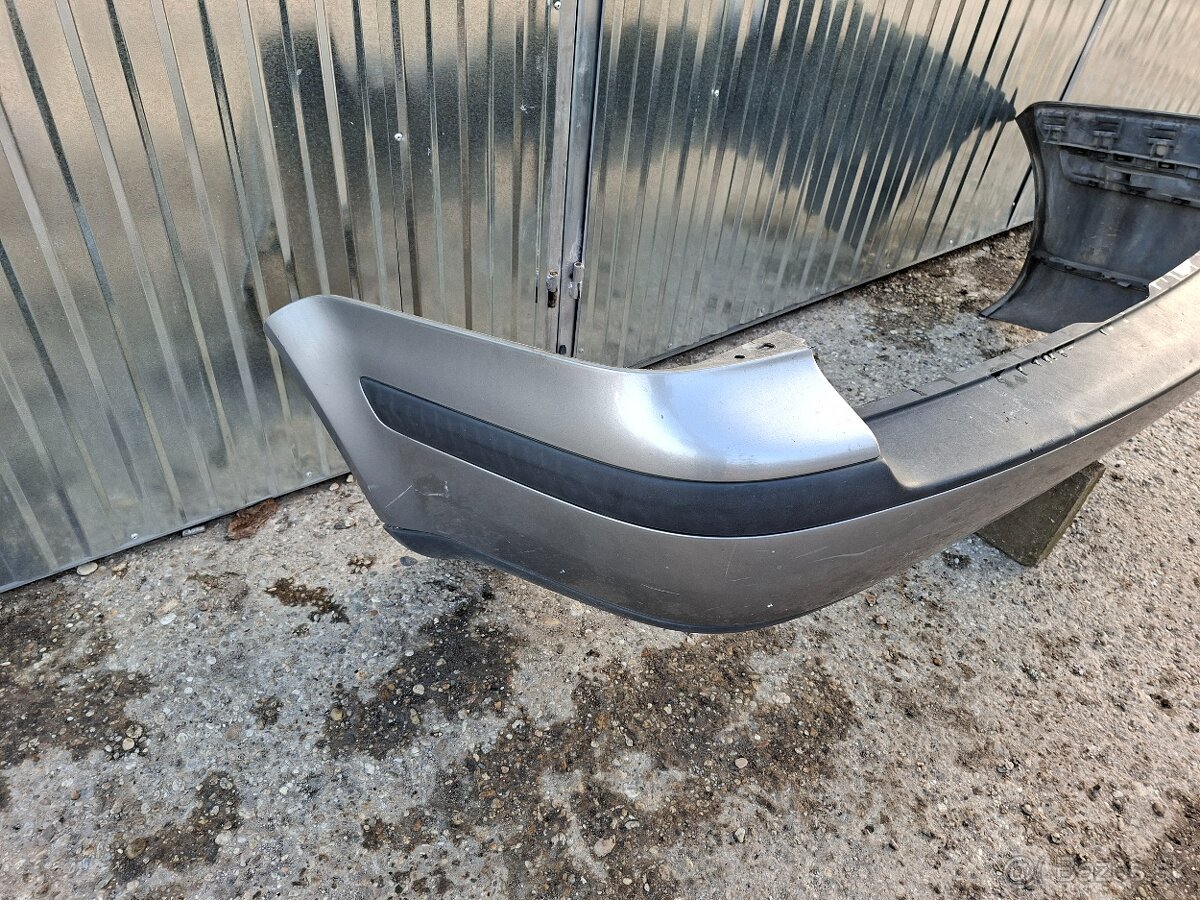 Golf 4 variant zadny naraznik - 3