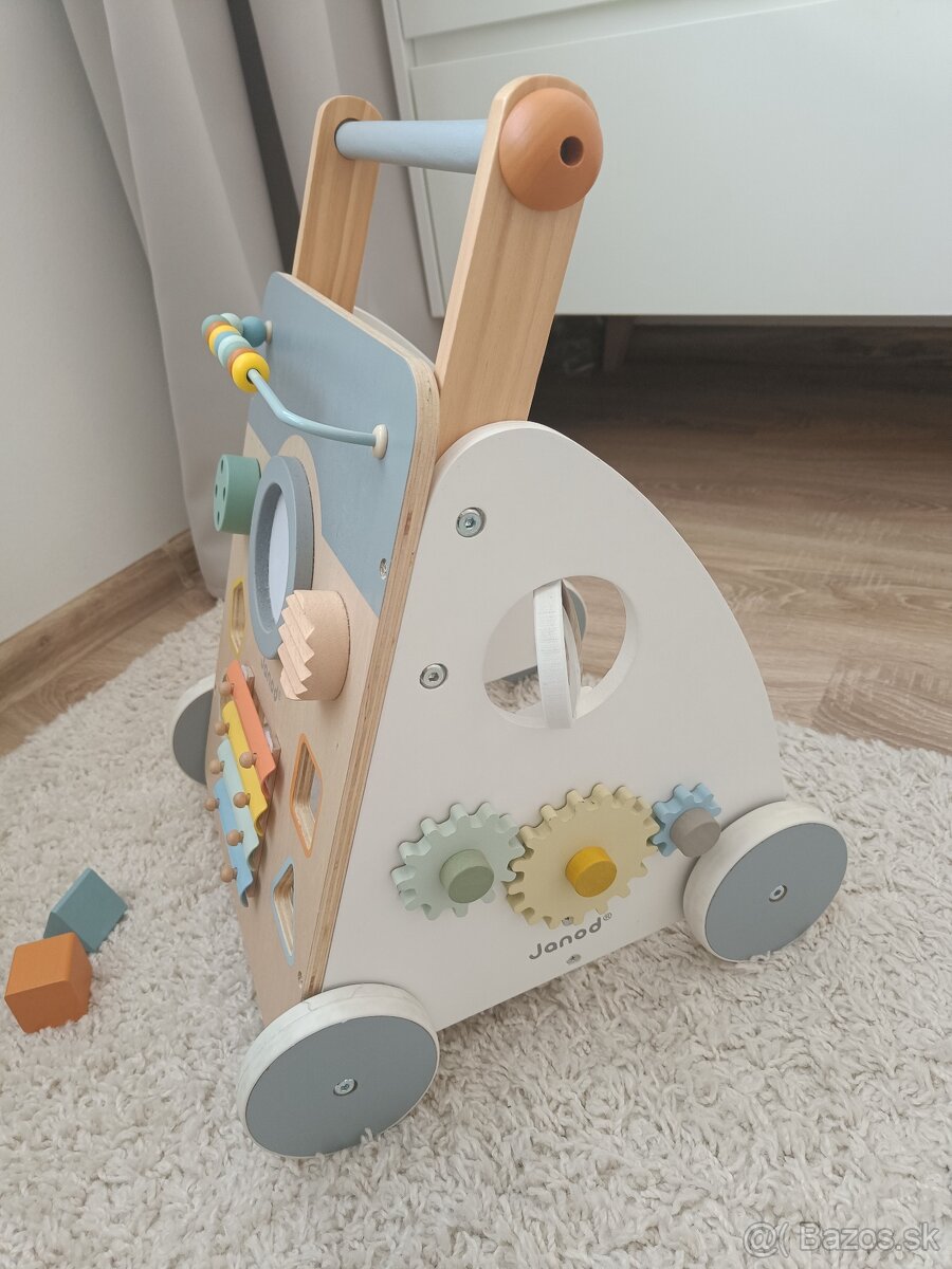 Drevené chodítko Janod - 3