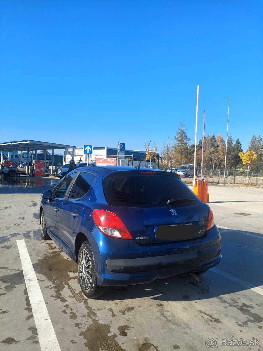Peugeot 207, 2010 - 3