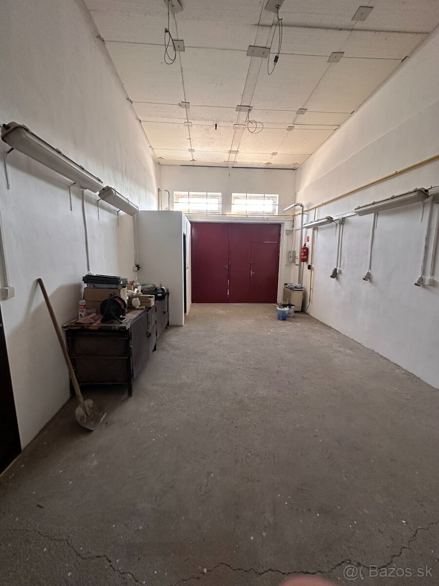 Prenájom skladovo-výrobných priestorov (136m2),blízko centra - 3