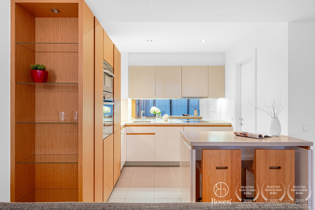 BOSEN | Zariadený 2-izbový byt s terasou a výhľadom na Dunaj - 3