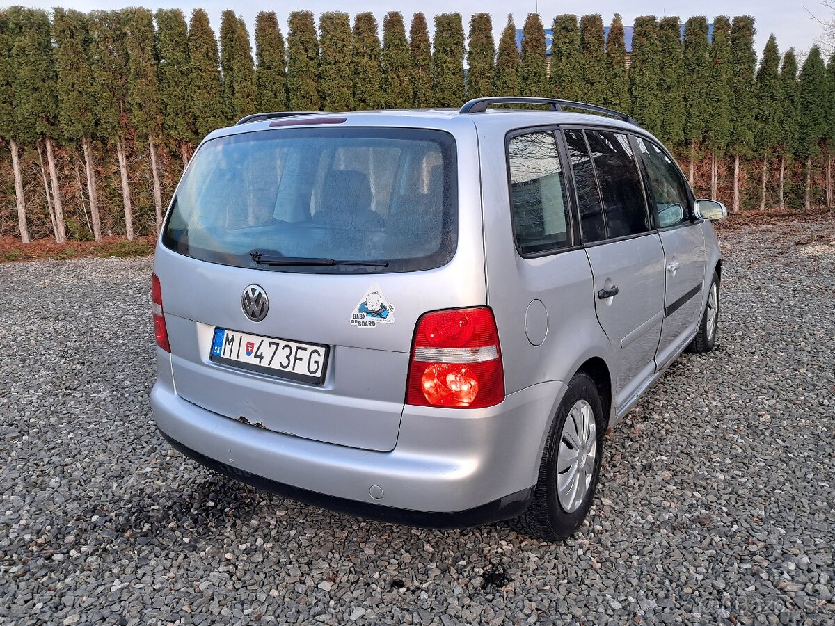 VW Touran 2.0 TDI DSG-automat 7 miestne - 3