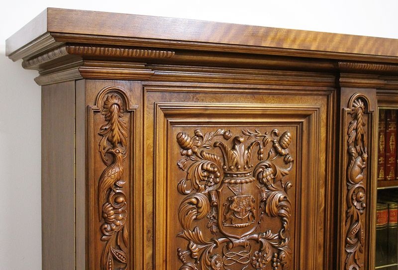 Starožitná neorenesanční knihovna na lvích tlapách - 3