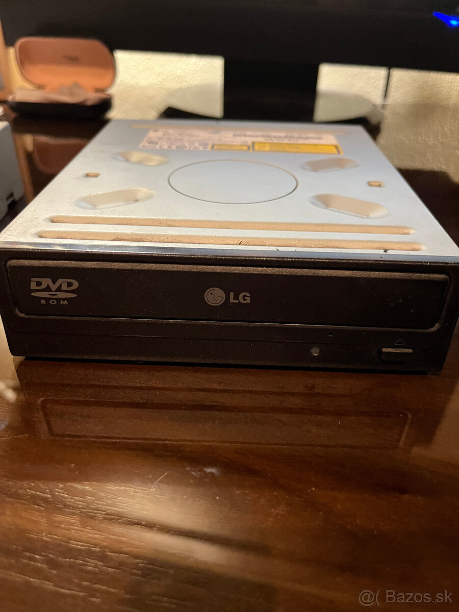 DVD/CD Mechanika - 3