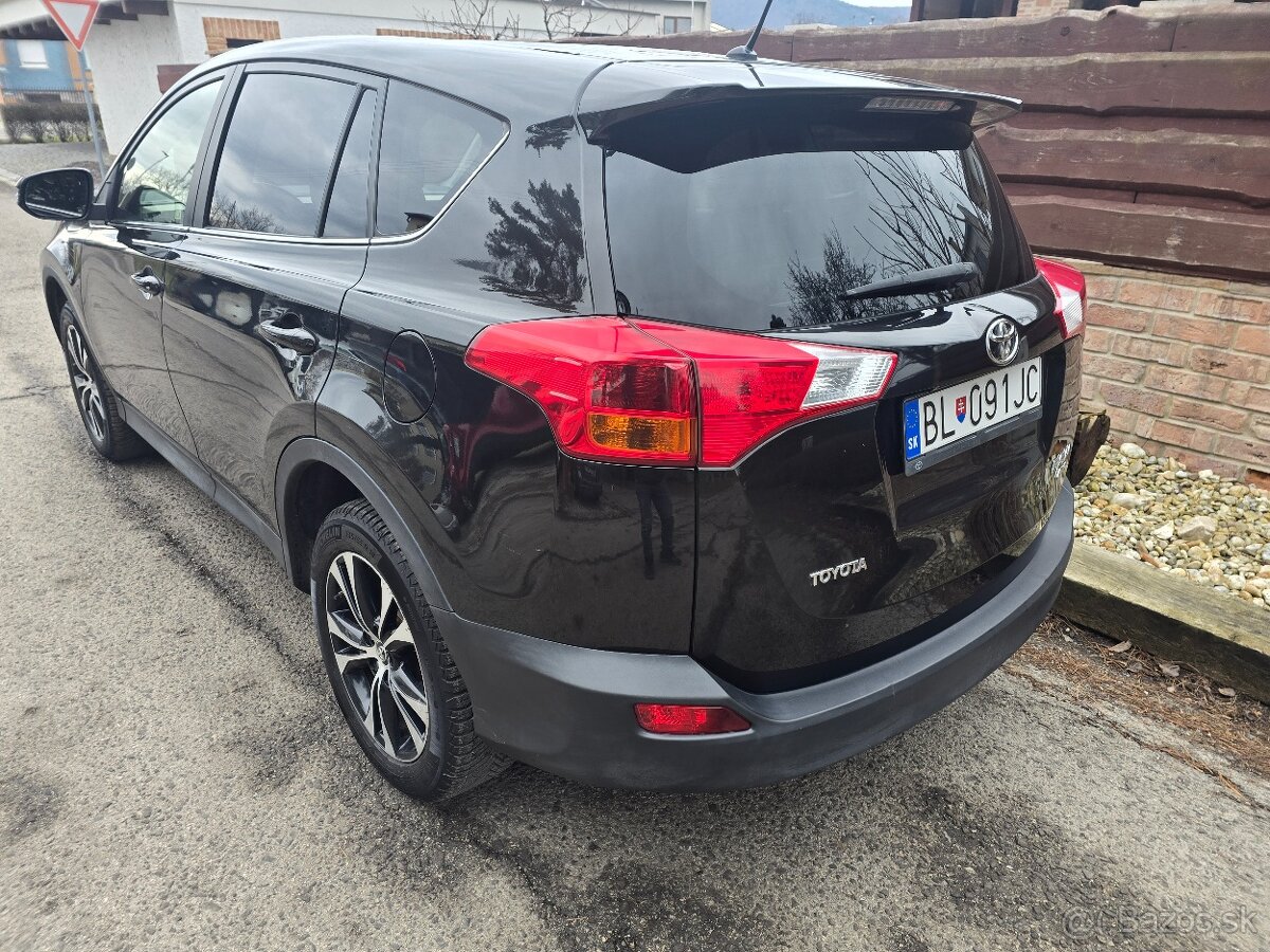 Toyota RAV4 2,0 D-4D - 3