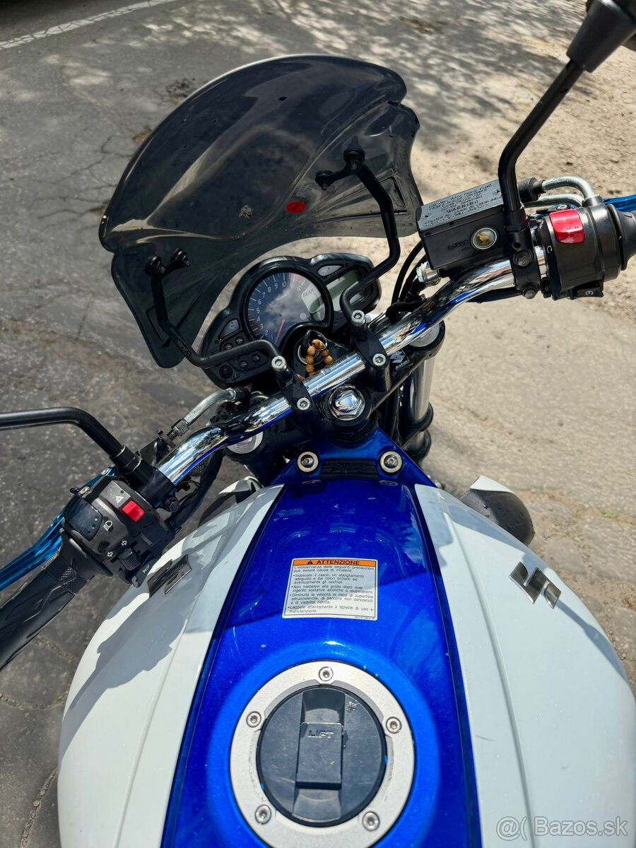 Suzuki SFV 650 Gladius - 3