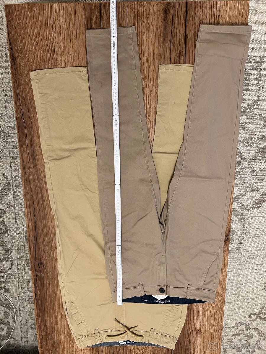 Predám hnedé chlapčenské nohavice, cena za 2 ks: 6 eur. - 3