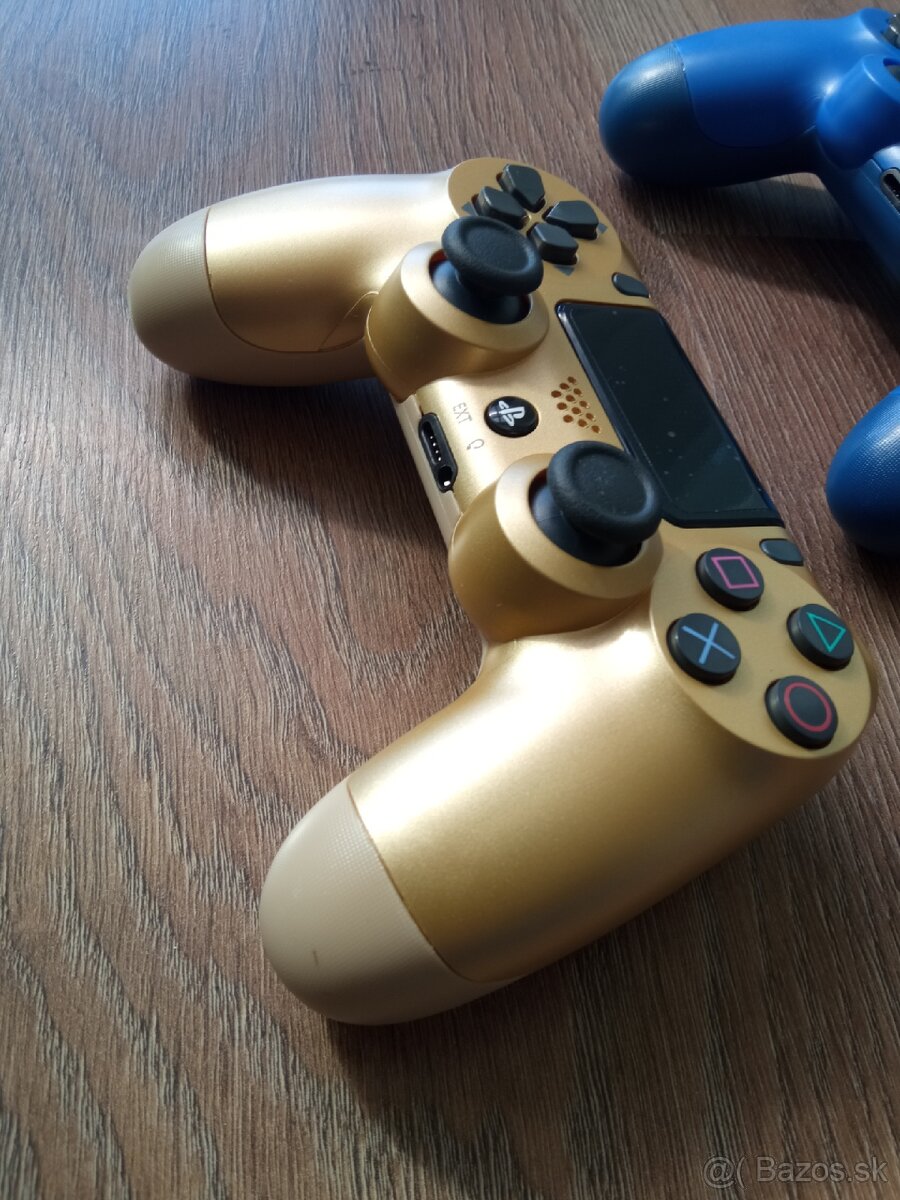 PS4 ovládač - 3