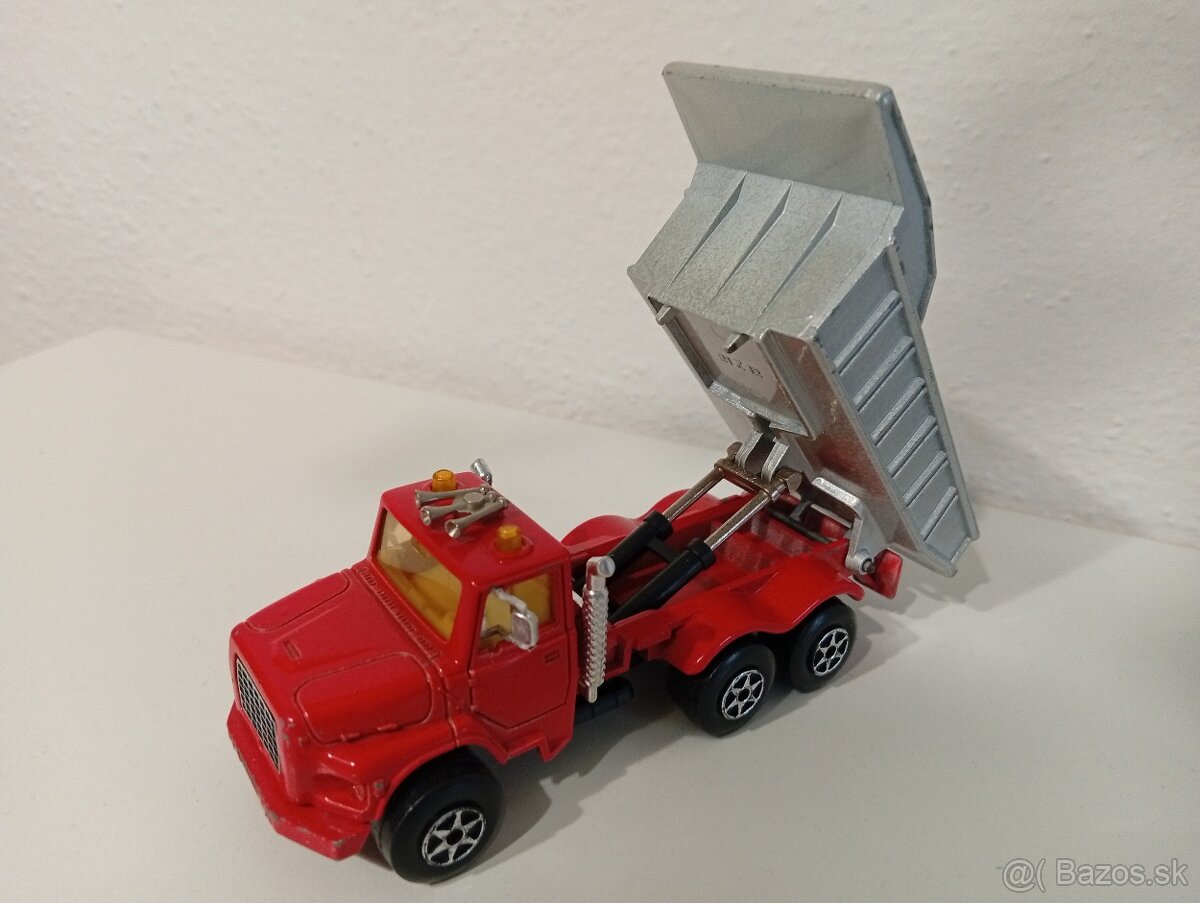 Majorette vyklápač Mack - 3