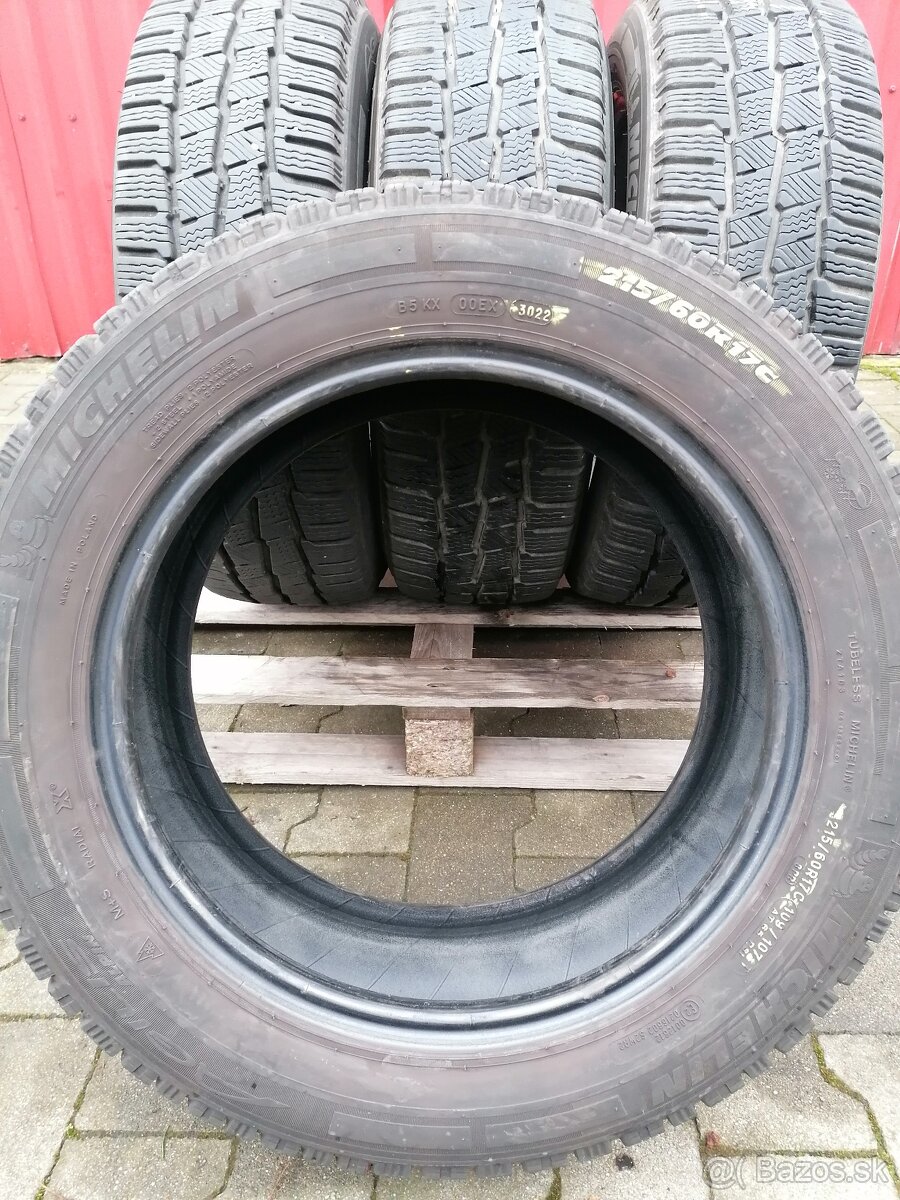 Zimne 215/60R17 C Michelin - 3