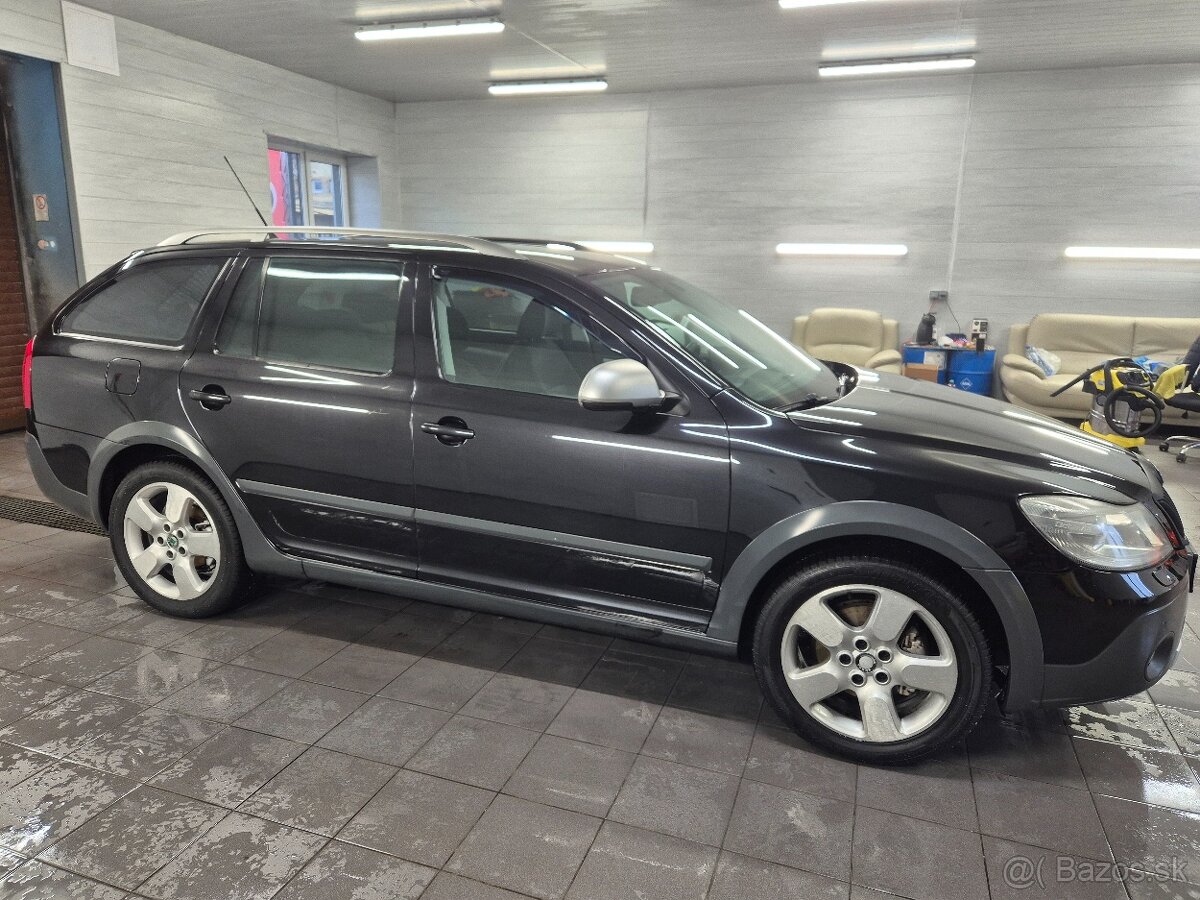 Škoda Octavia Scout - 3