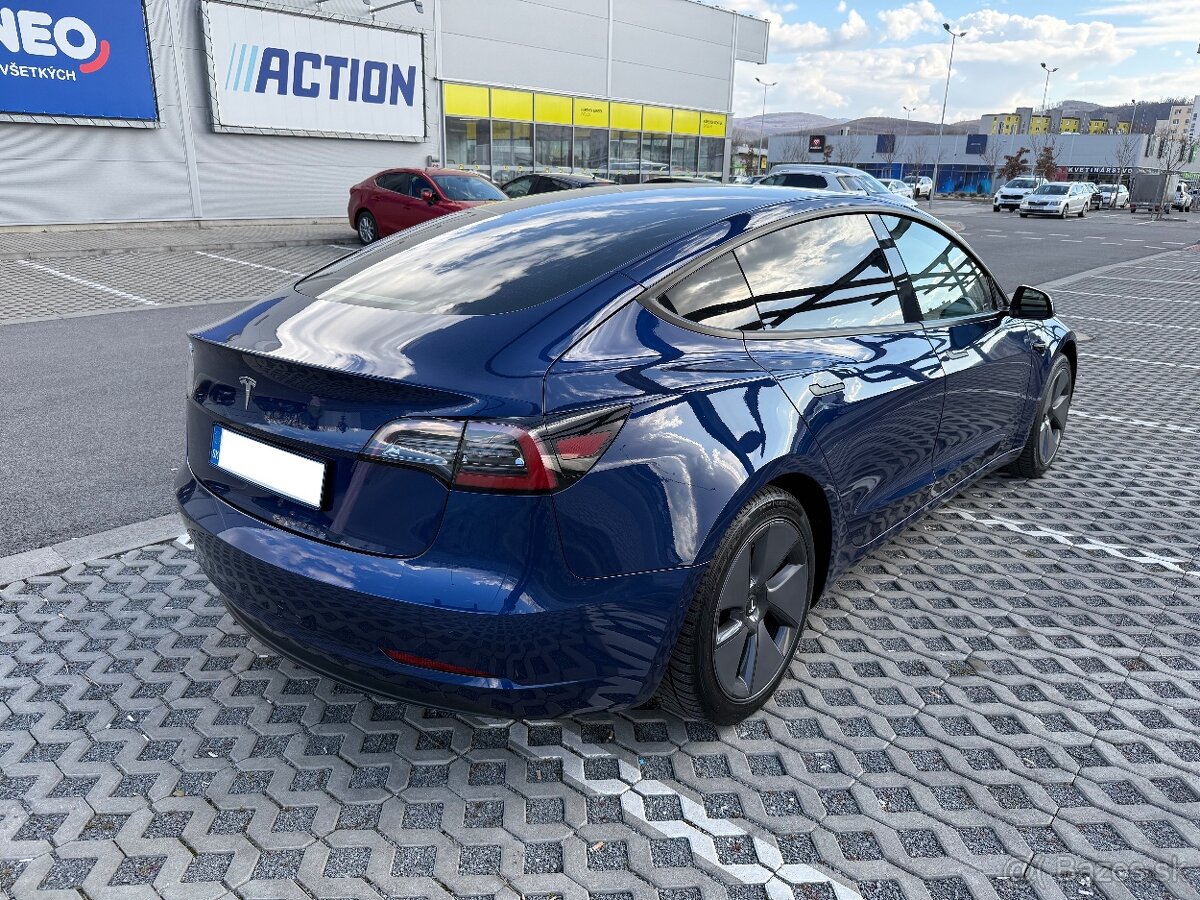Tesla Model 3 SR+ - 3