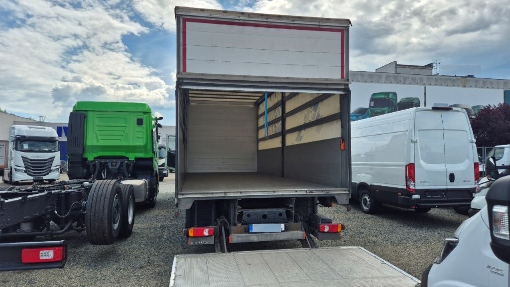 IVECO Eurocargo 120E 280 valník - čelo - plachta - 3