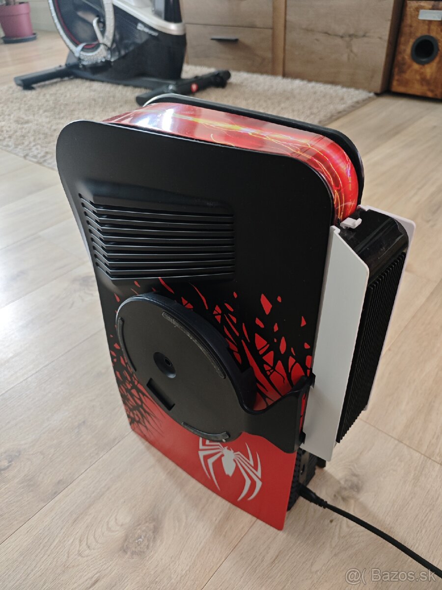 PS5 disk + 2TB SSD Kingston + 2x ovládač + 3 hry - 3