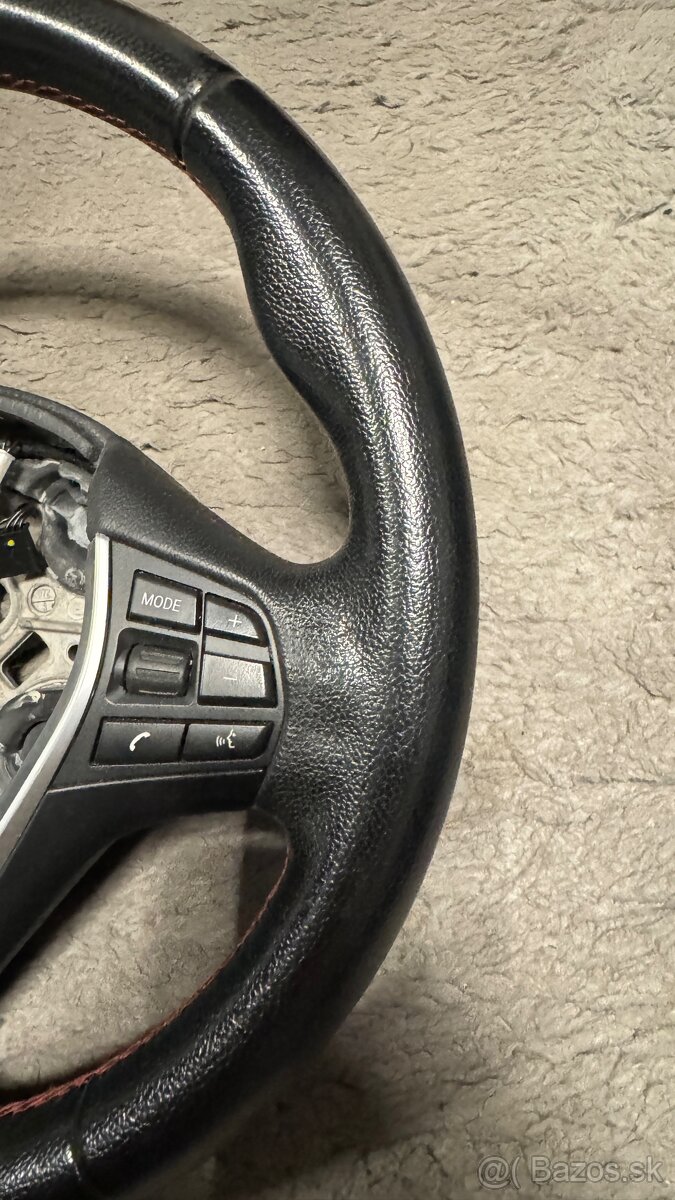 Volant BMW F30/F31 - 3