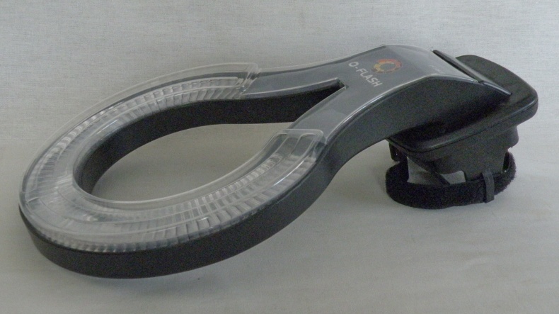 Kruhový adaptér pre externé blesky. - 3