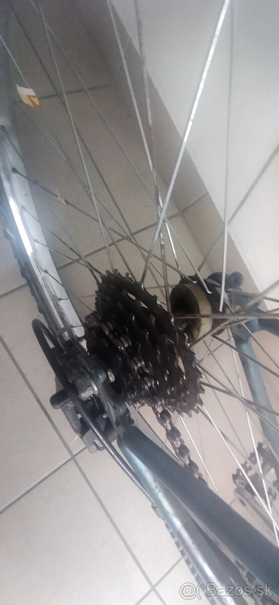 Predám horsky bicykel 26" kolesa. Ram 21. Servisovany. Inze - 3