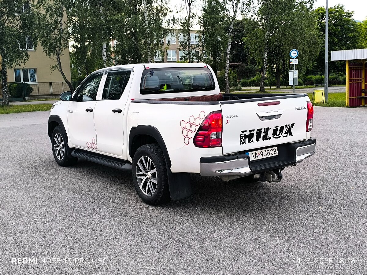 Toyota Hilux 2.4D 110kw - 150HP.Manuál 6st.127xxx km - 3
