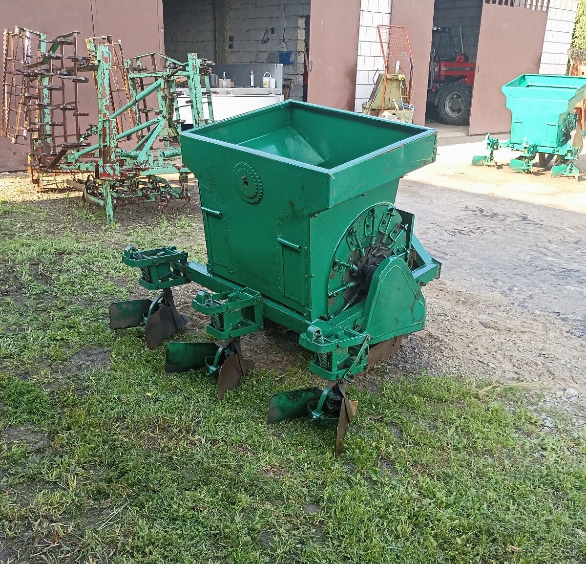 Sadzač zemiakov český Agrozet - 3