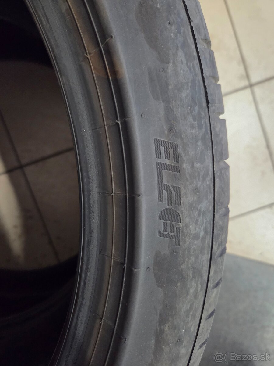 Letné pirelli R20 - 3