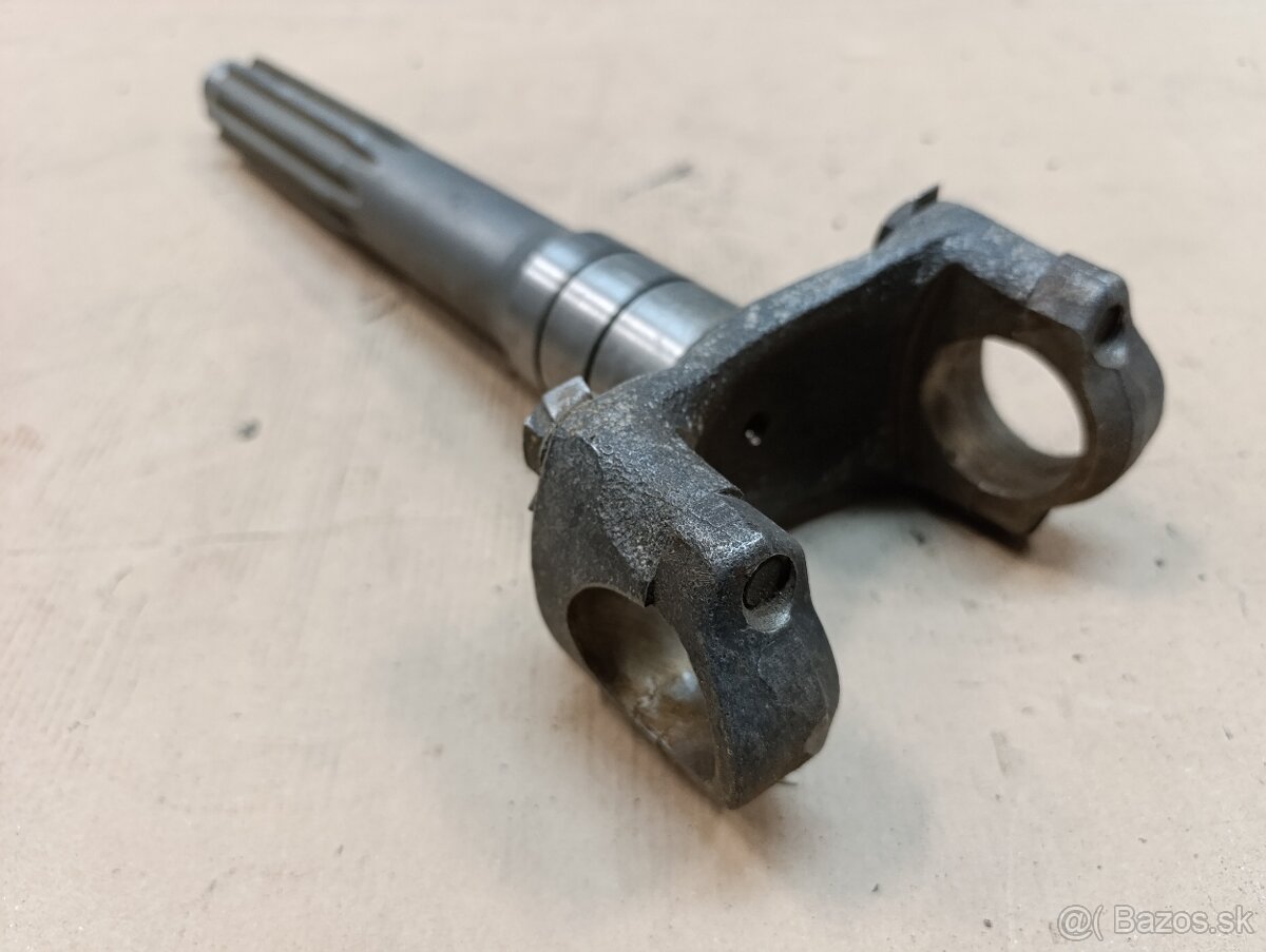 Hriadeľ spojky Tatra 148 - 3